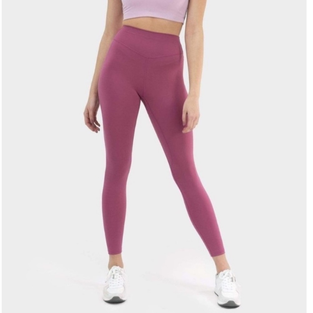 Balance Athletica Ascend Leggings V Shape Waistband Size S Berry Pink Color
